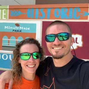 Meet your Posher, Casey